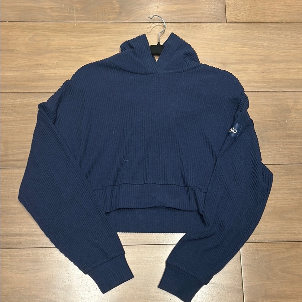 ALO Yoga Blue Cowl Neck Sweater with Relaxed Fit and Soft Fabric